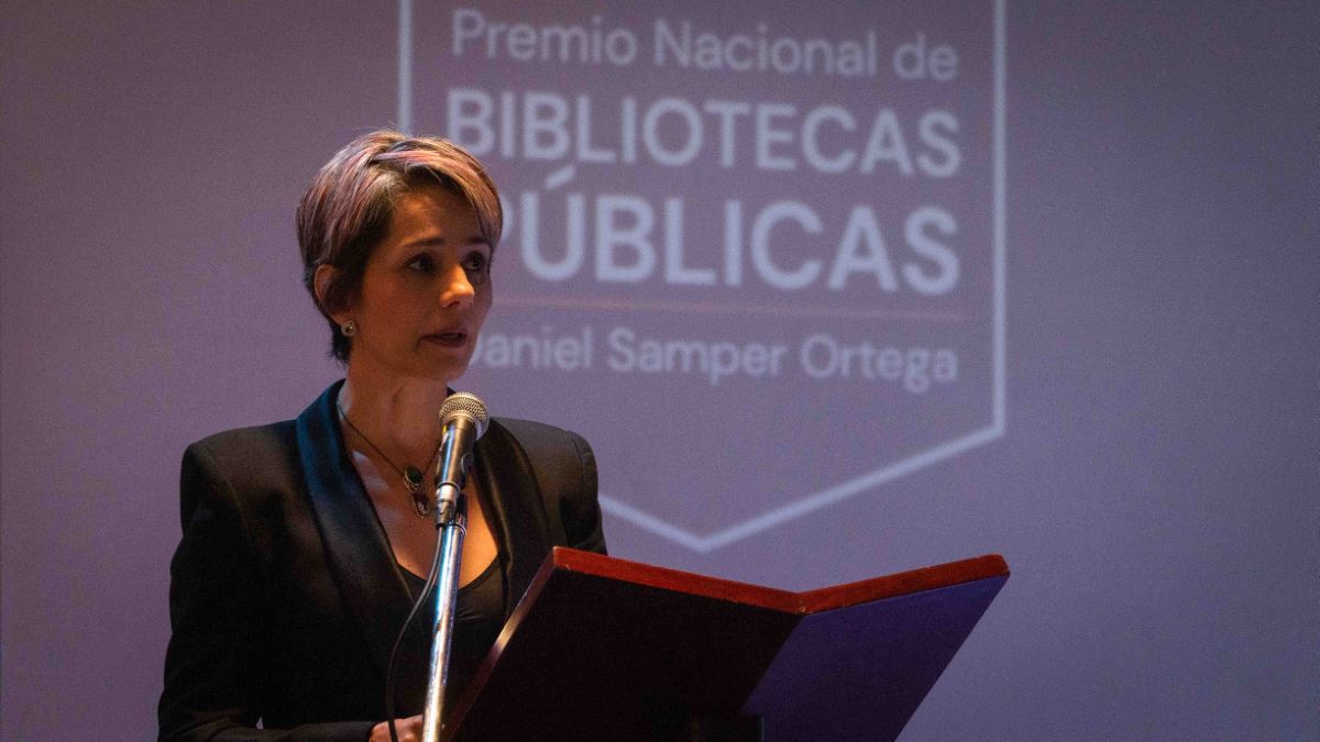 Claudia Morales